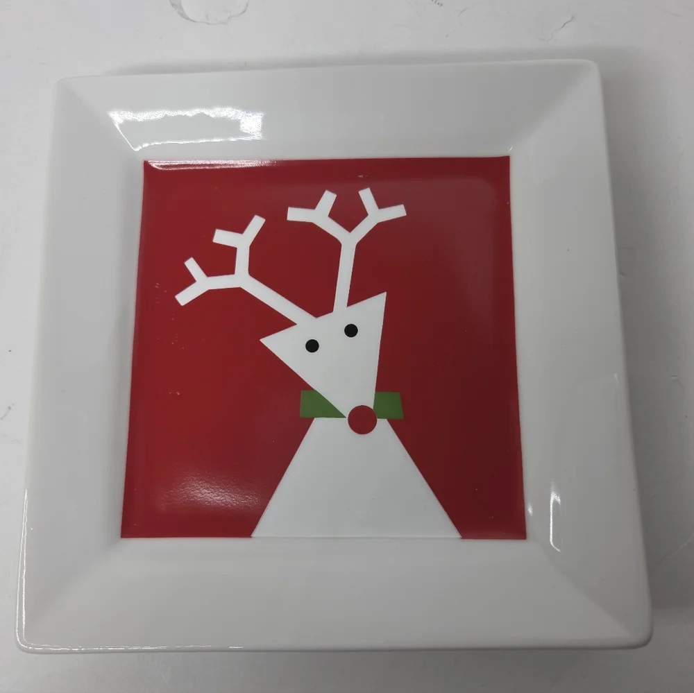 Crate & Barrell 5 Piece Reindeer Appetizer Desert Plate Set